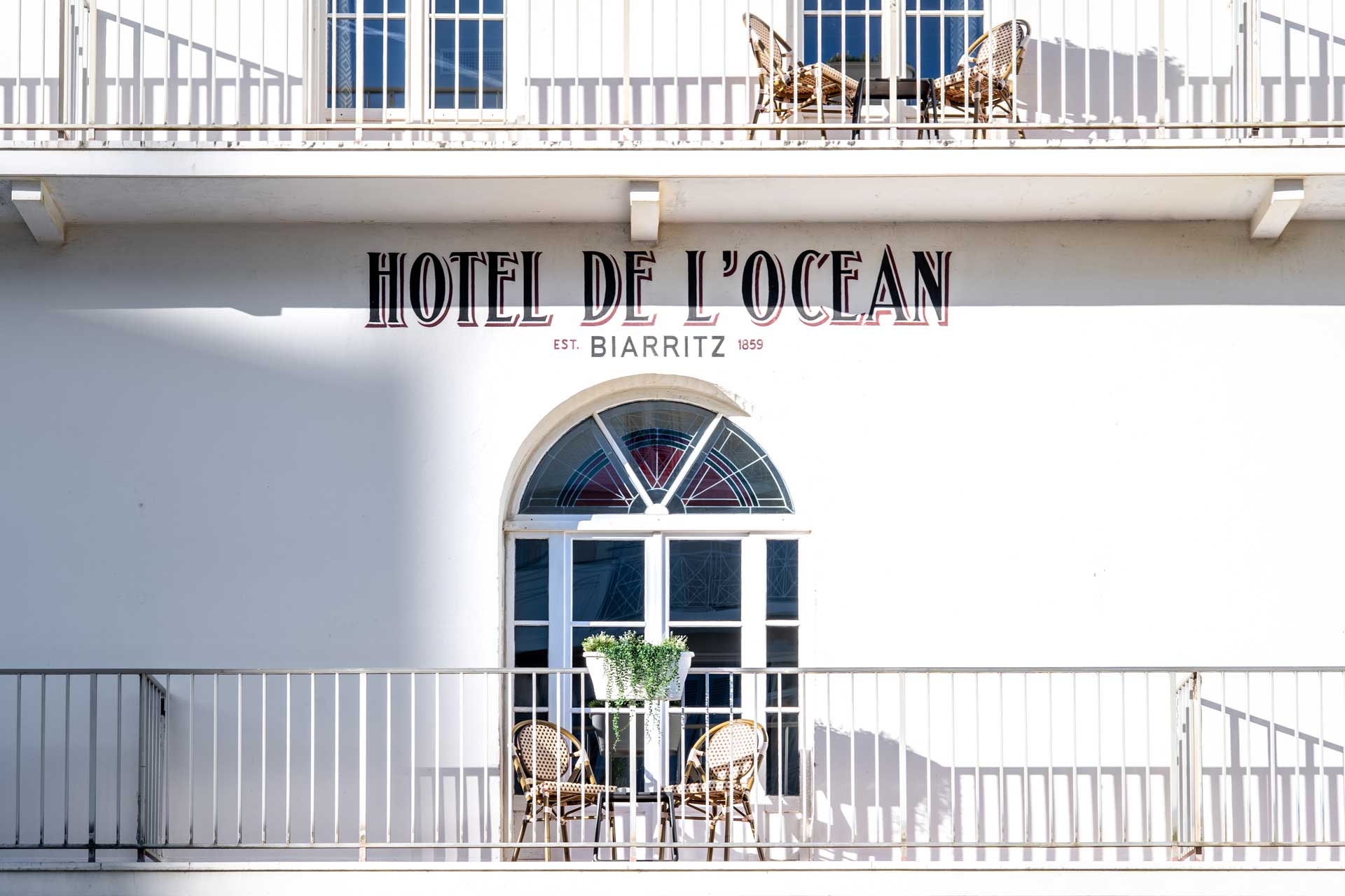 Façade hôtel Biarritz, photographie architecture et design